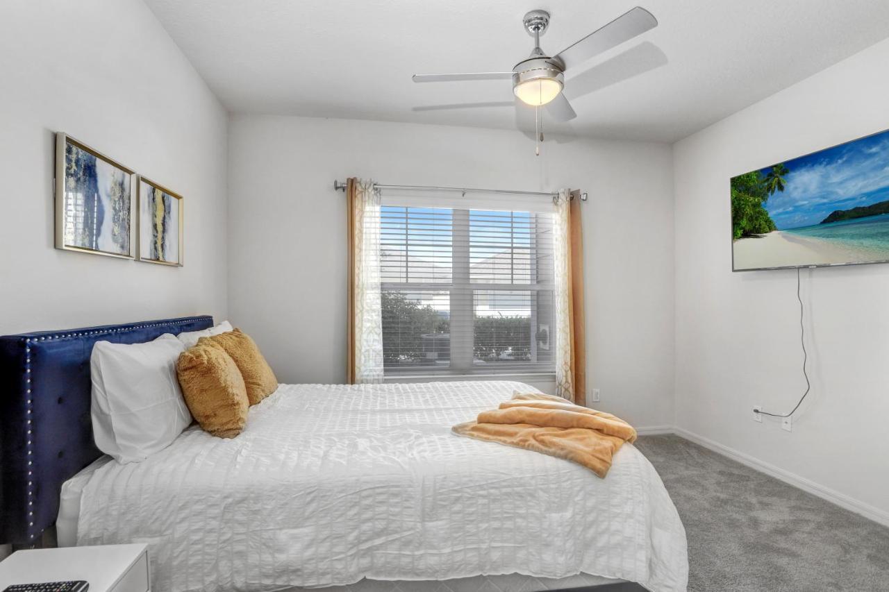 2-Bedroom Eccentric Oasis แทมปา ภายนอก รูปภาพ
